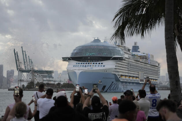 The liner “Icon of the Seas”, the largest cruise ship in the world, leaves PortMiami, Miami, Florida for its first public cruise on January 27, 2024. 