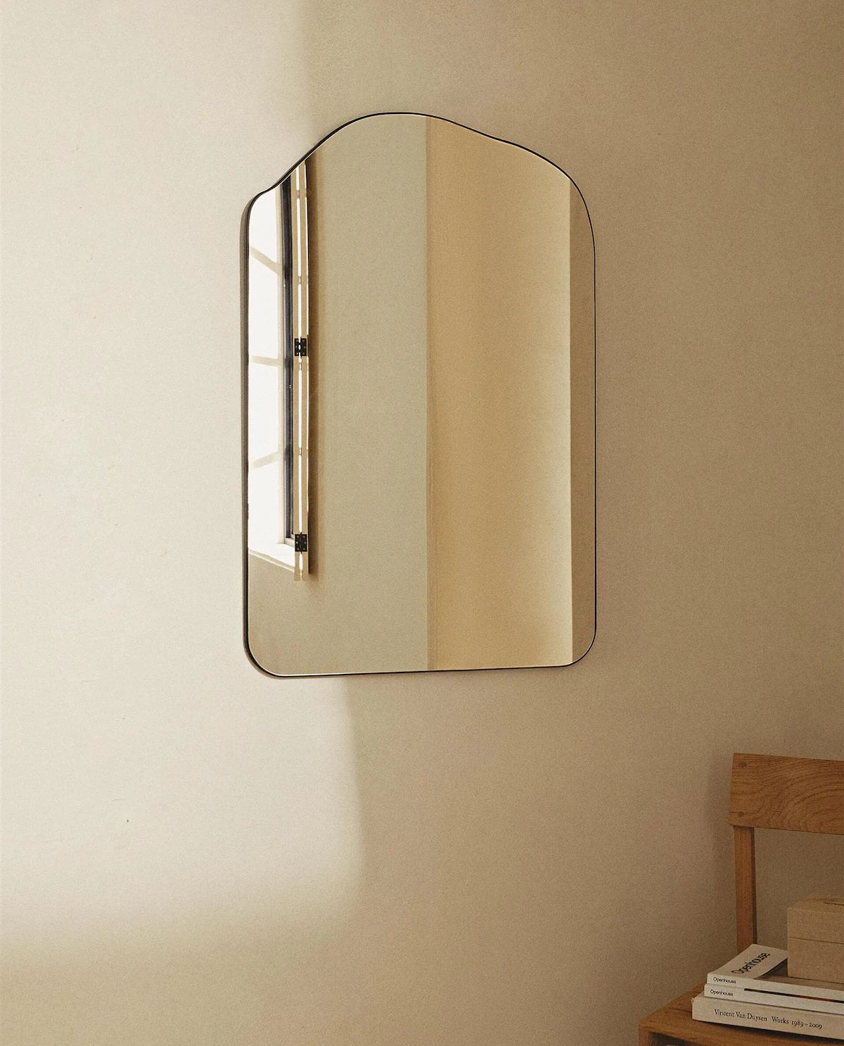 Irregular Mirror 