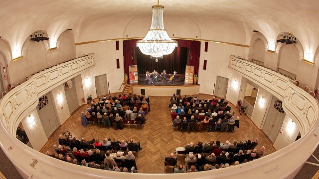 "Laureate Summit" in Bad Tölz: Fine acoustics: The string concerts in the beautiful Kurhaus Hall find their audience, connoisseurs and first-time listeners come, that's how it should be.