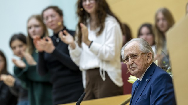 Bavarian State Parliament: Holocaust survivor Abba Naor spoke at a memorial event in the state parliament on Wednesday.