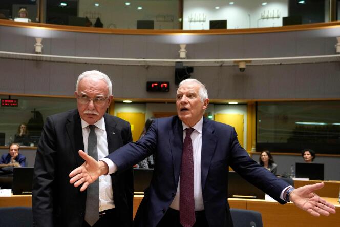 Palestinian Foreign Minister Riyad al-Maliki and the head of European diplomacy, Josep Borrell, at the European Council, in Brussels, January 22, 2024.