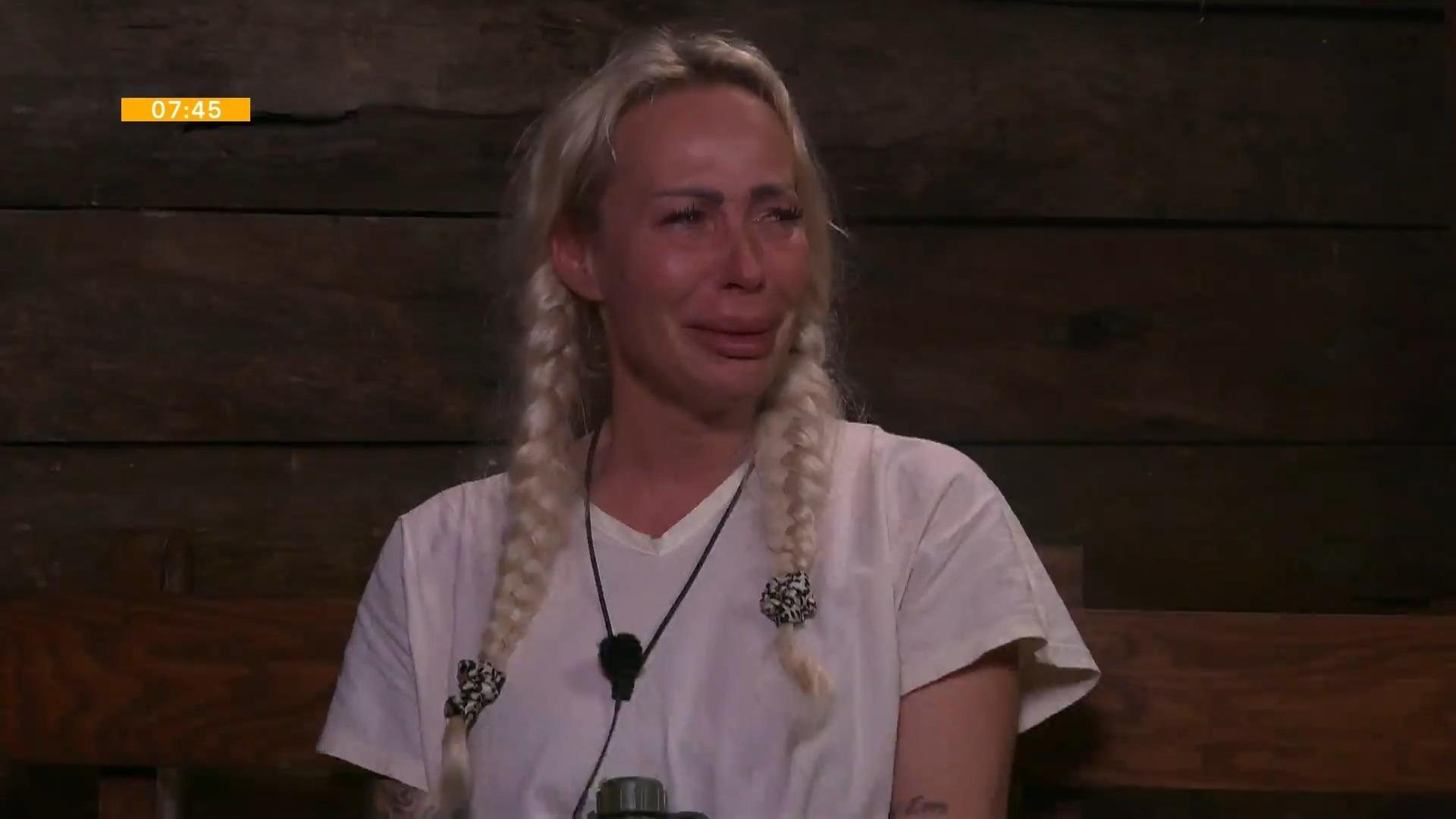 Cora Schumacher in tears: “I can’t take it anymore!”