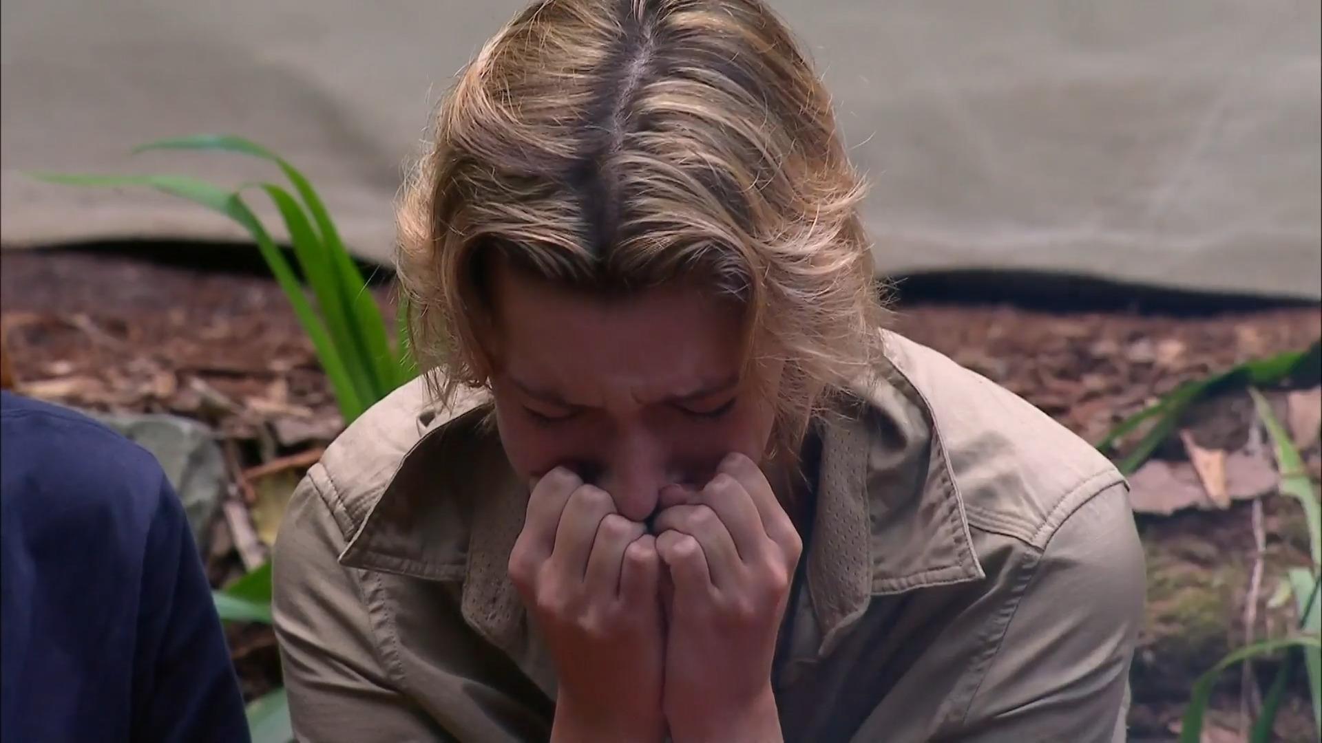 Sarah Kern has to leave the jungle camp on day 9. The jungle viewers have spoken!
