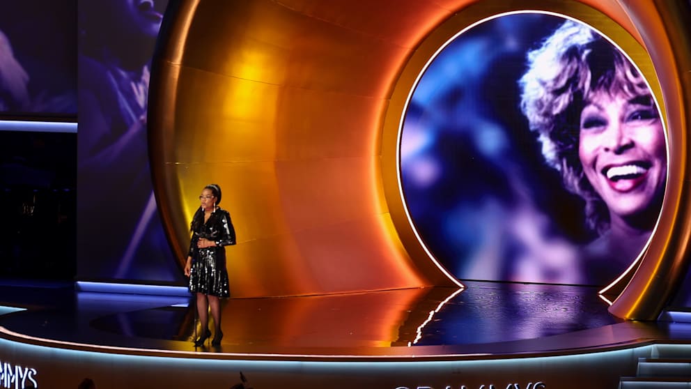 Oprah Winfrey (70) remembered the late global star Tina Turner (†83)