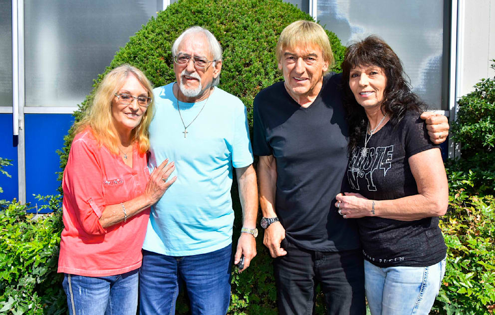 Bernd Ulrich (3rd from left) and his wife Heike (r.) always gave Karl-Heinz and Doris Ulrich strength