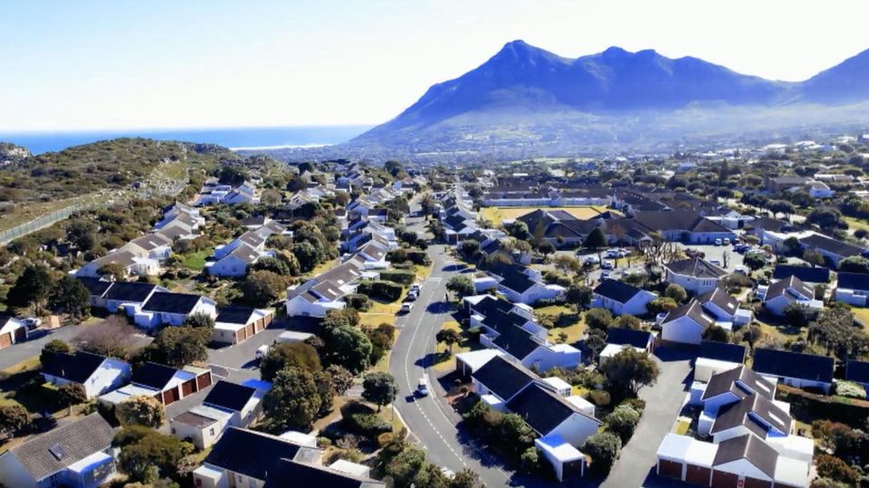 Annette Illenberger enjoys the advantages of owning her own house, including cleaning service, lots of sun and good food.  The senior citizen pays for all of this from her German pension - but not in Germany, but in a retirement village in Cape Town.