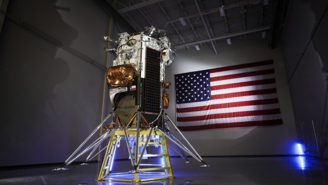 Lunar landing mission Nova-C launched in Florida: The "Nova-C lunar lander" the company Intuitive Machines in October 2023 in Houston.