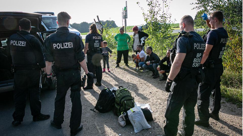 The federal police attack a Kurdish family "Drop-off location" in Saxony