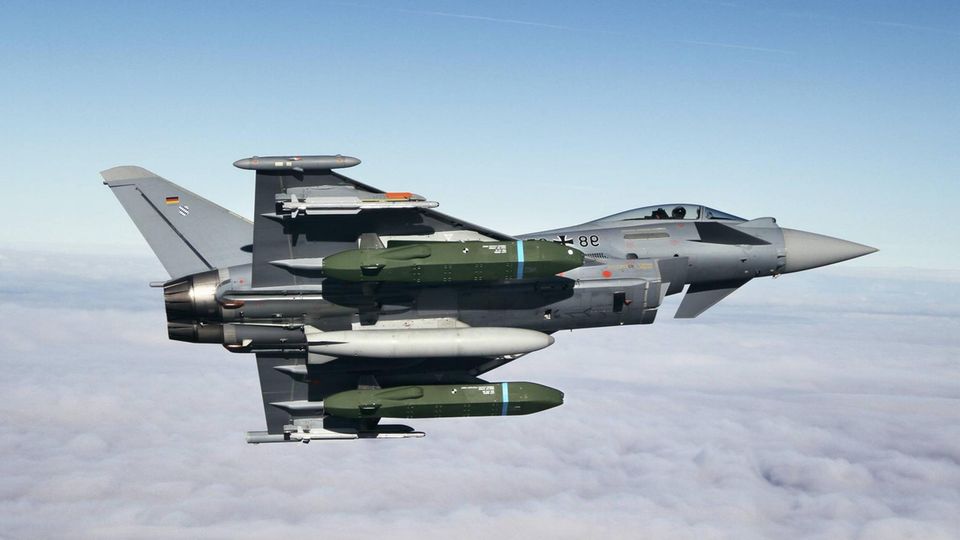 Eurofighter with Taurus cruise missile