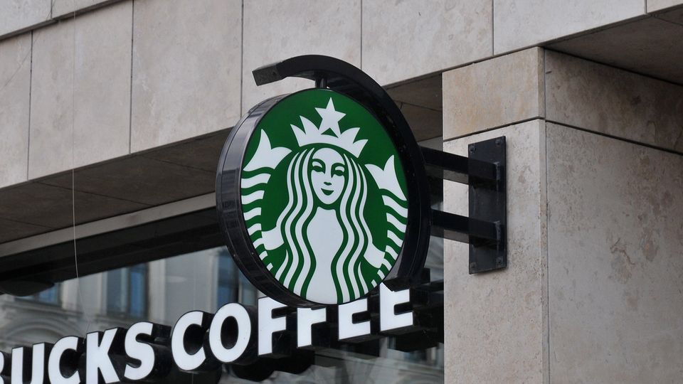 Starbucks logo on a branch in Copenhagen