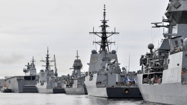 Australia: Their number is expected to double: Australian warships are based in the Garden Island base in Sydney Harbor Bay.