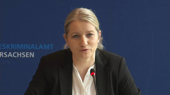 Justice Minister of Lower Saxony Kathrin Wahlmann (SPD) at a press conference.  © Screenshot 