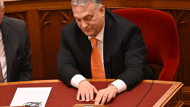 Sweden's accession to NATO: Viktor Orbán, the Hungarian Prime Minister, during the vote for Sweden's accession to NATO: He managed to make his country the last one whose signature was still missing.