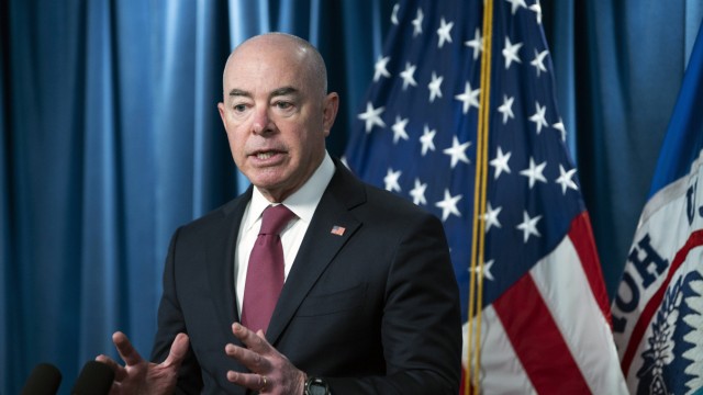 United States: The Republicans are threatening to find a majority against him: Homeland Security Secretary Alejandro Mayorkas.