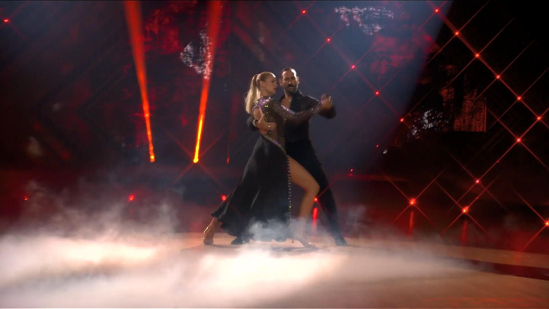 Lulu shows a tango full of passion Let's Dance 2024: Show 1