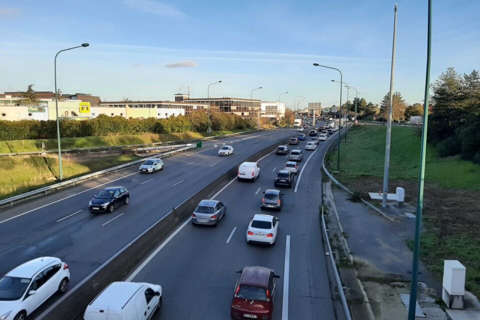 Here is the traffic on the A621 near Blagnac, Monday March 4, 2024 in the morning