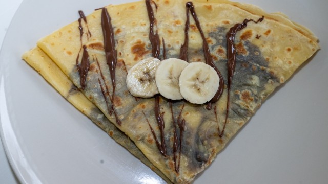 Café Pfefferminza: This crepe is named Mr. Nilson.  That's also the name of Pippi Longstocking's little monkey.