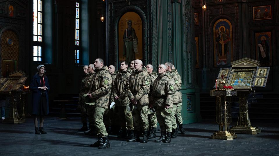 Soldiers in the main church of the Russian Armed Forces not far from Moscow