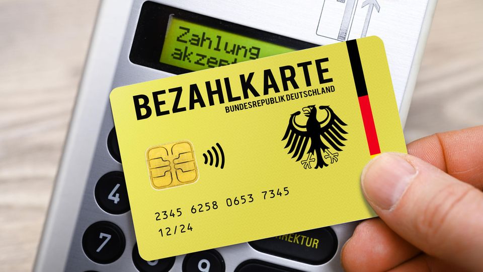 A payment card for refugees