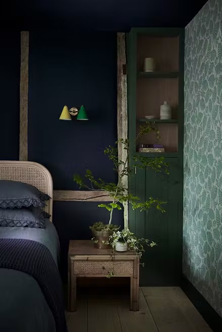 Midnight Blue, the Ideal Color for the Little Greene Bedroom