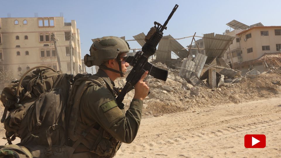 Israeli troops are conducting military operations in the city of Khan Yunis in the southern Gaza Strip
