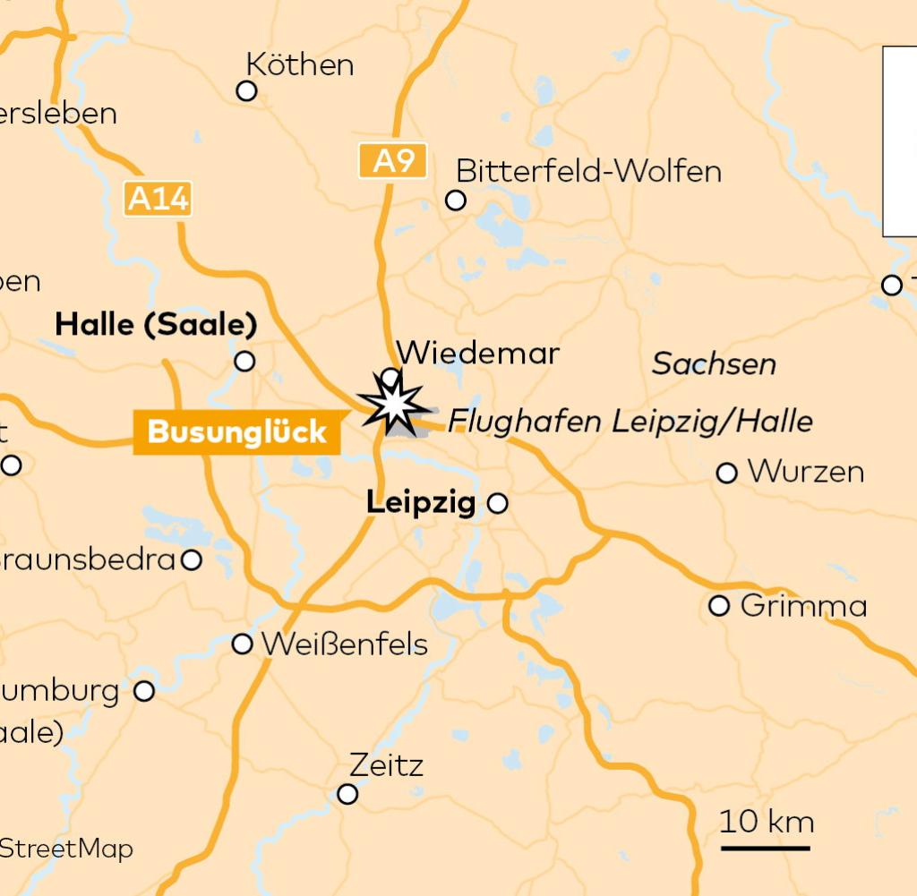 The A9 connects Munich and Berlin.  The accident occurred around 170 kilometers after the start of the journey