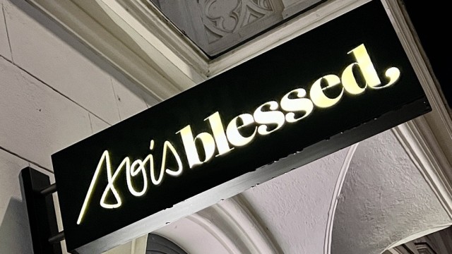 Gastronomie in München: Das Ladencafé Sois Blessed in der Altstadt kuratiert die schönen Dinge des Lebens.