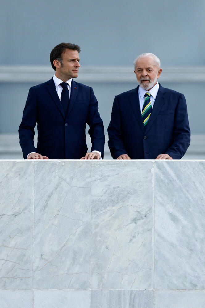 Emmanuel Macron and Luiz Inacio Lula da Silva, after a working meeting at the Planalto presidential palace, in Brasilia, March 28, 2024. 