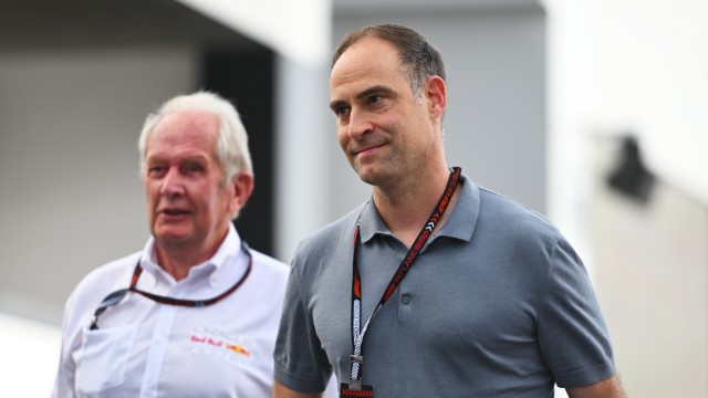 Formula 1 in Saudi Arabia: Came to the racetrack together on Saturday: Red Bull motorsport consultant Helmut Marko (left) and Oliver Mintzlaff, managing director of the GmbH.